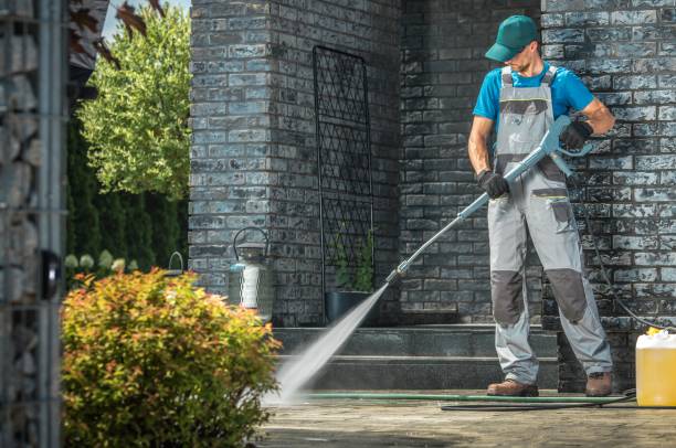 Best Pool Deck Cleaning in Ames, IA